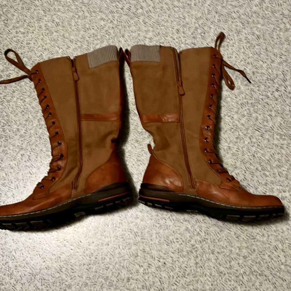 Woman’s boots